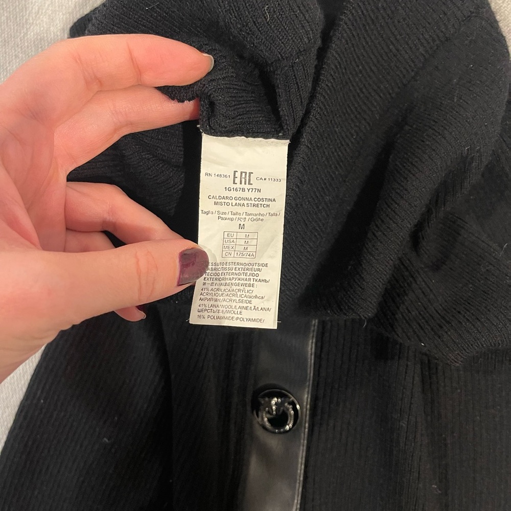 Pinko Buttoned Ribbed Knit Skirt M - Picture 4 of 6